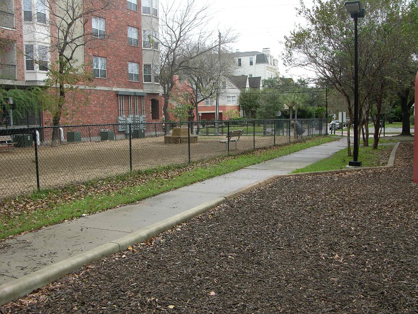 Ervan Chew Park 4502 Dunlavy St, Houston, TX 77006 (31)